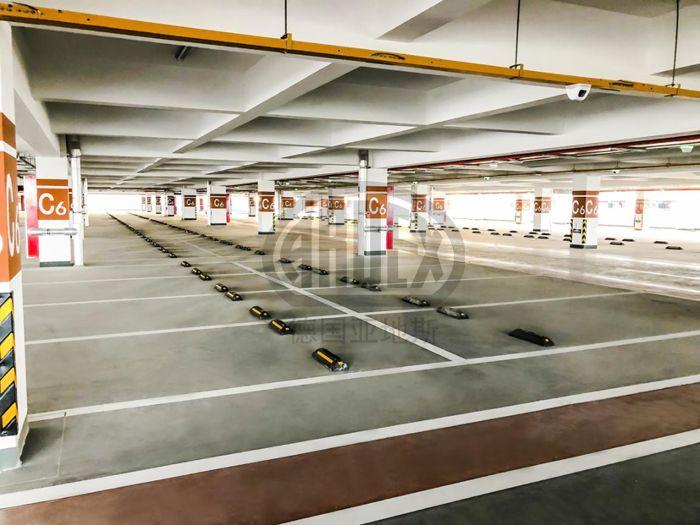 【案例分享】亞地斯雙系統打造質感時尚交融的浦東機場長時停車庫 【案例分享】亞地斯雙系統打造質感時尚交融的浦東機場長時停車庫